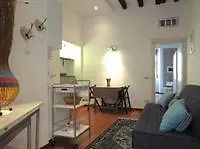 Temporary House - Center 아파트 밀라노