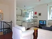 Temporary House - Center 아파트 *