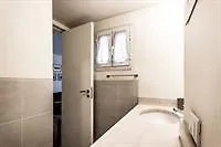 Temporary House - Center 아파트 *