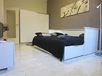 Temporary House - Center شقة *